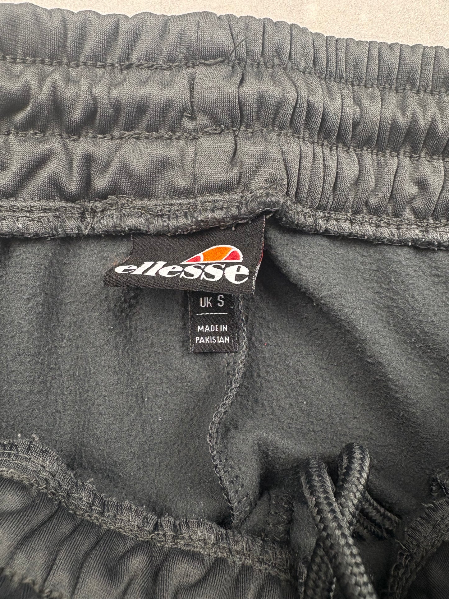 Ellesse Trainingsanzug (S)