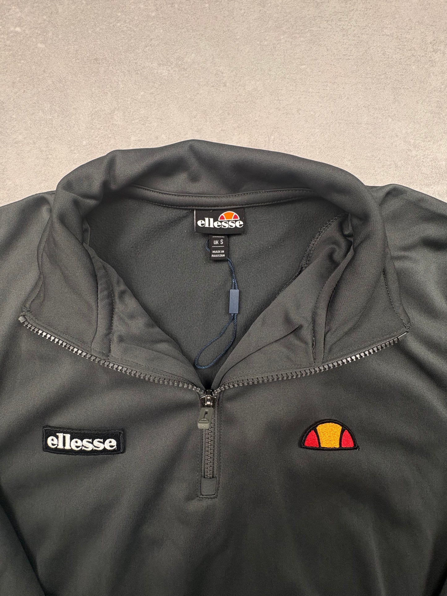 Ellesse Trainingsanzug (S)
