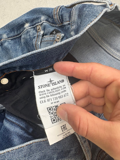 Stone Island Jeans mit Patch (W36)