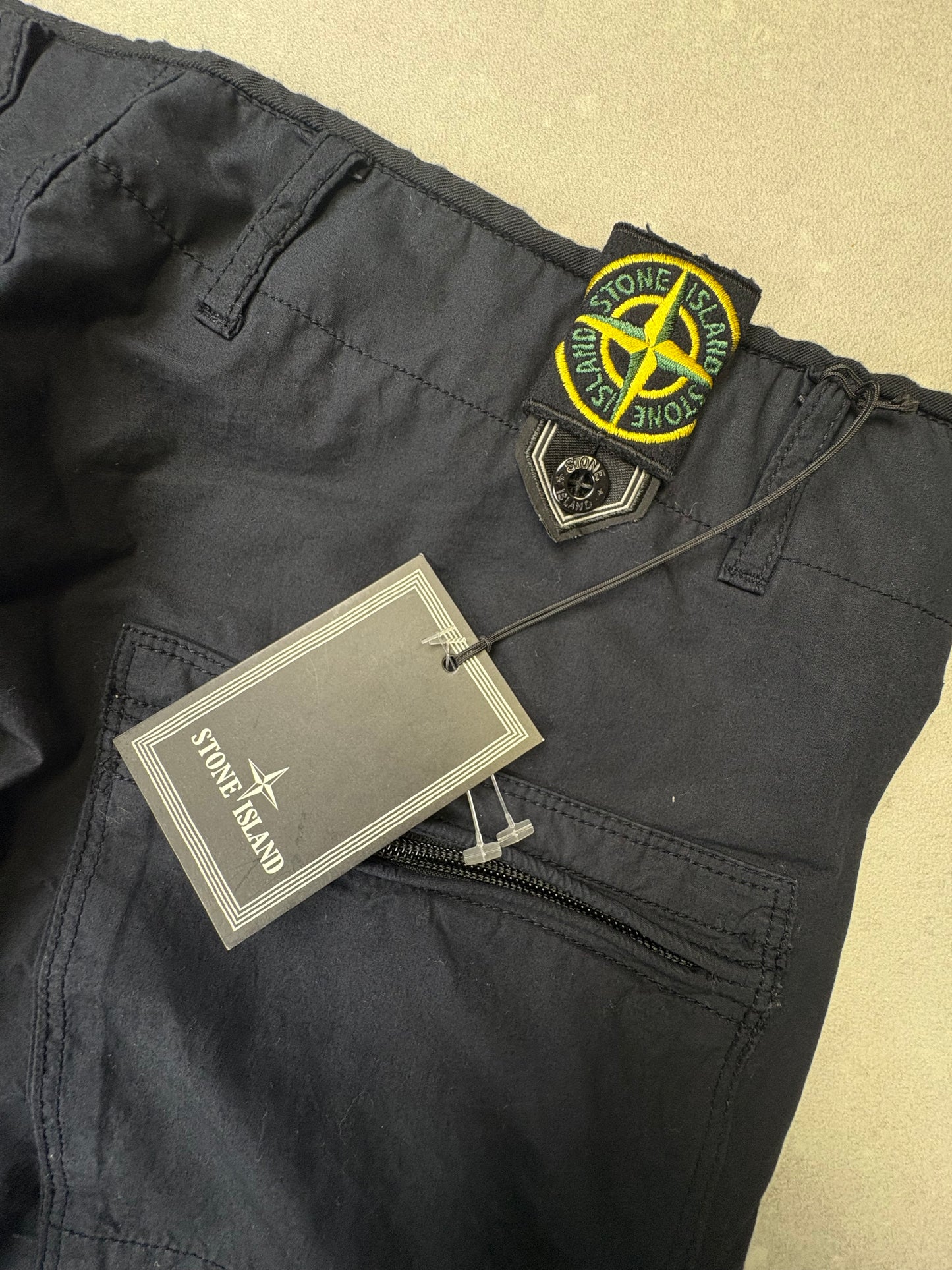 Stone Island Techwear Hose *NEU* (L)