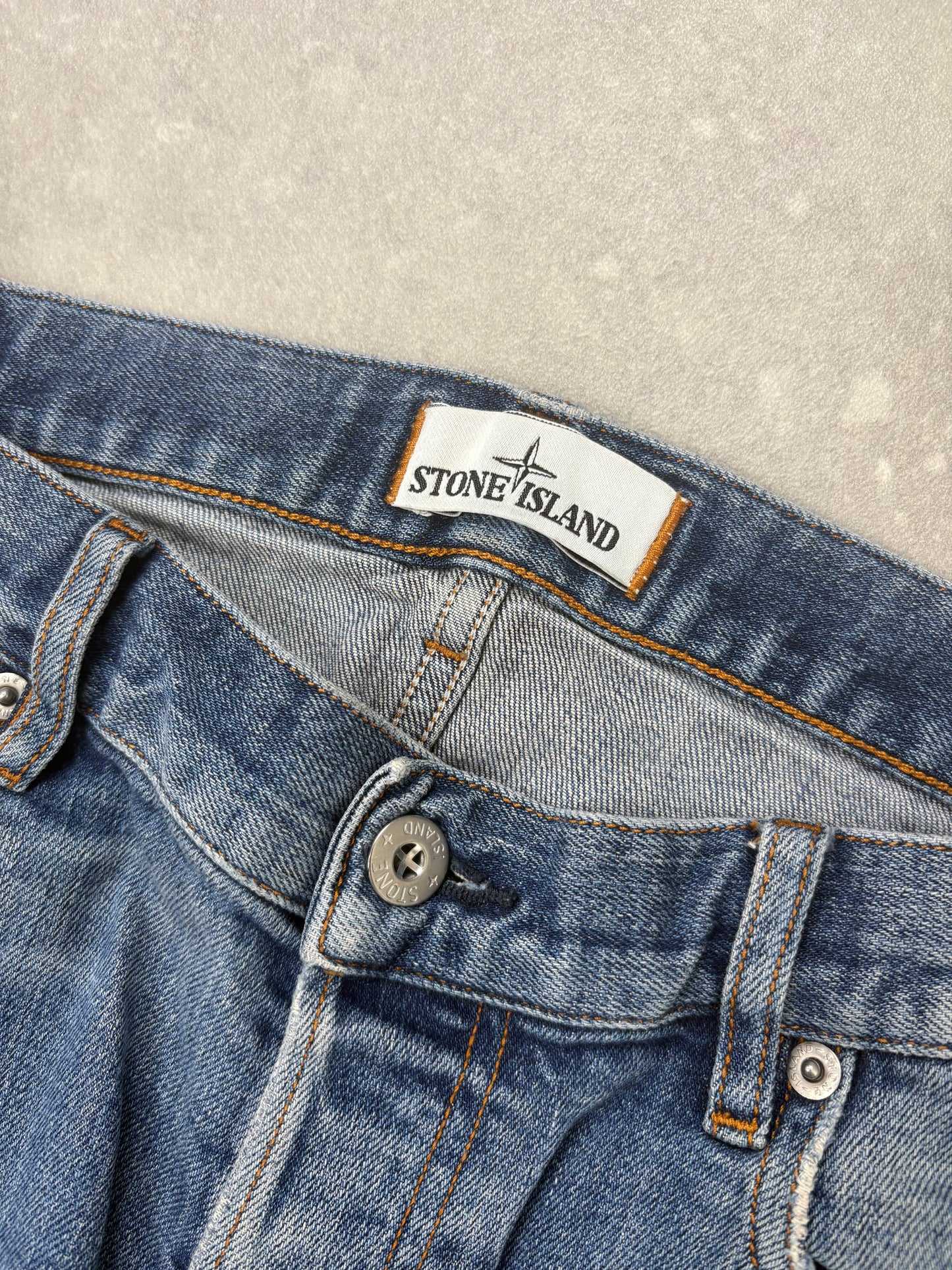 Stone Islands Jeans mit Patch (W36)