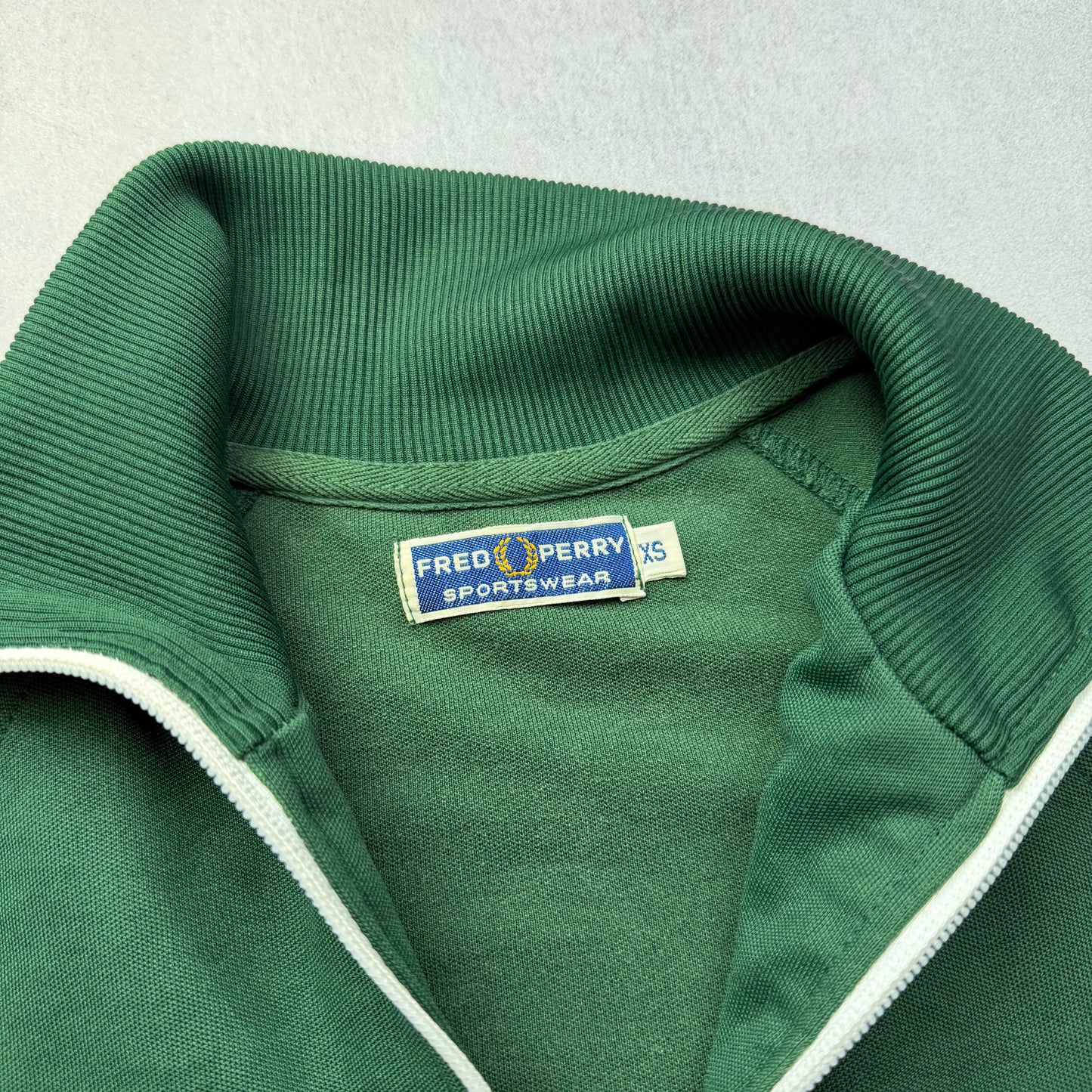 Fred Perry Trainingsjacke (XS)