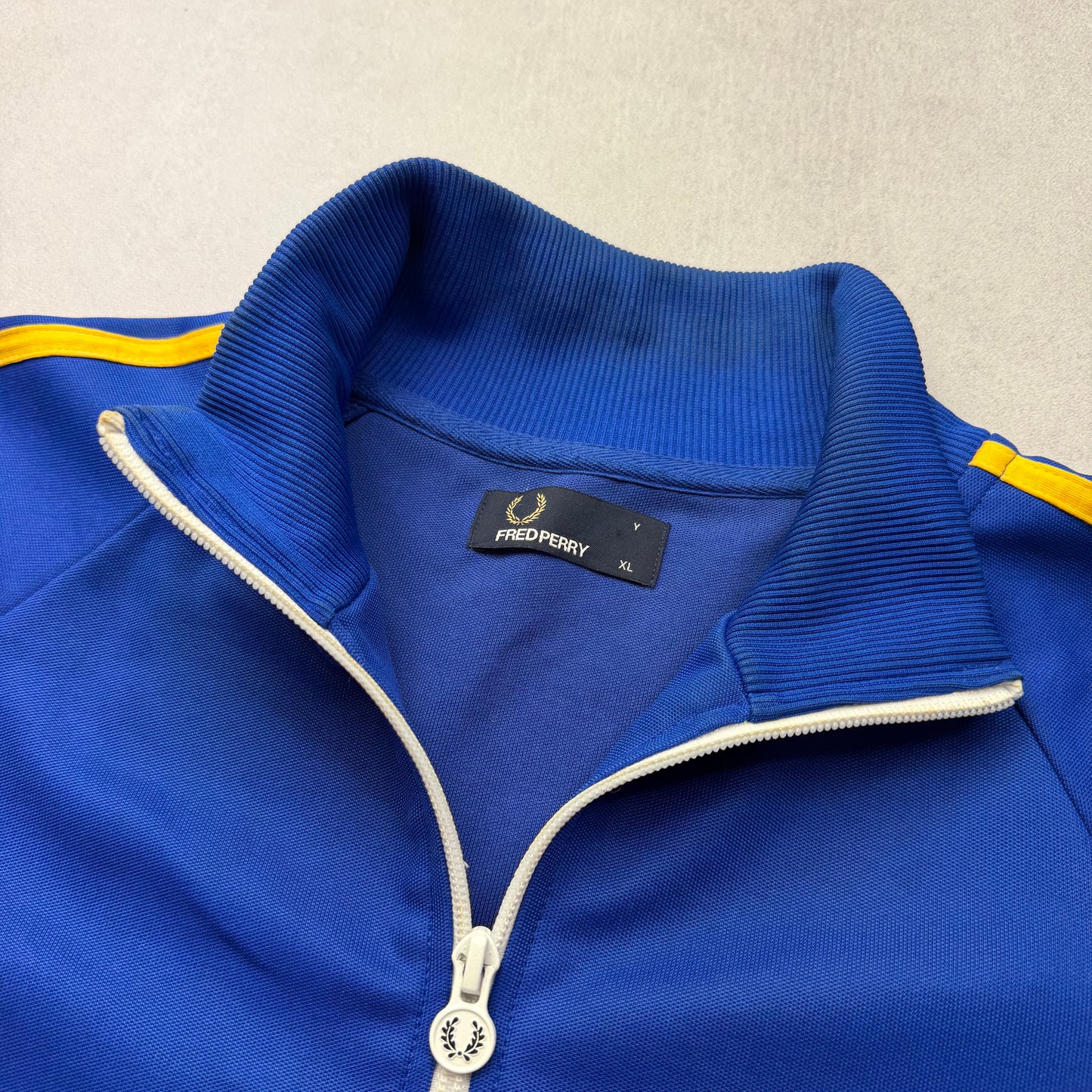 Fred Perry Trainingsjacke Y (XL)