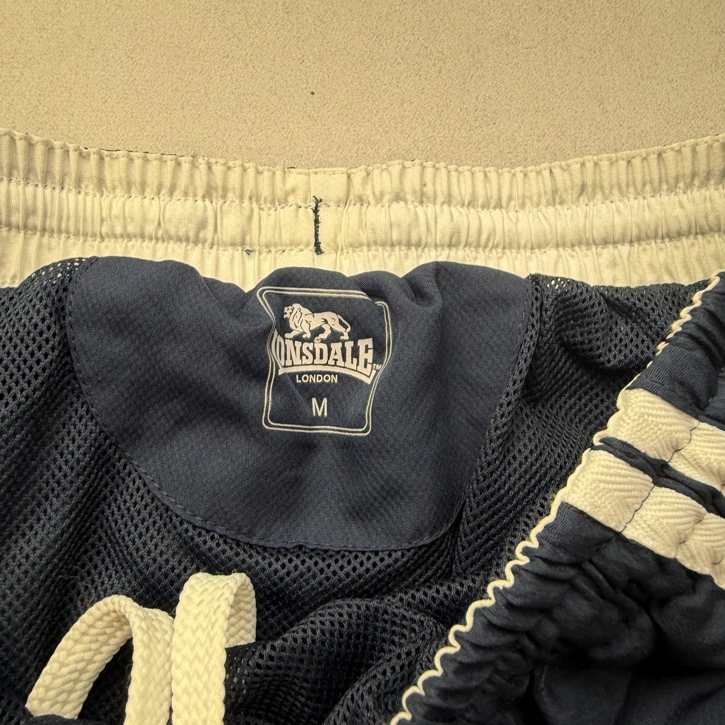 Lonsdale Shorts (M)