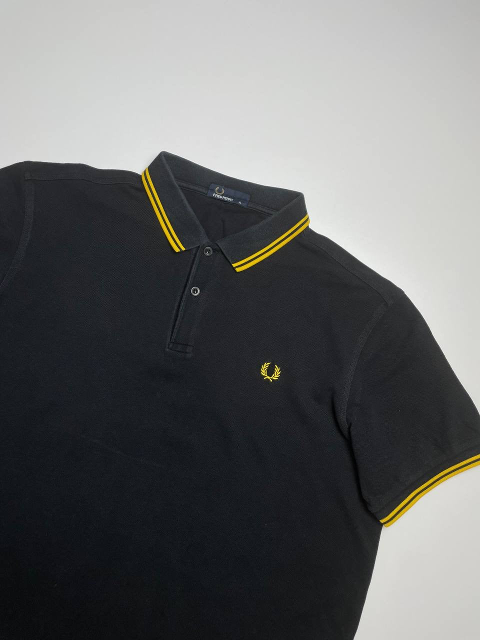 Fred Perry Poloshirt (XL)