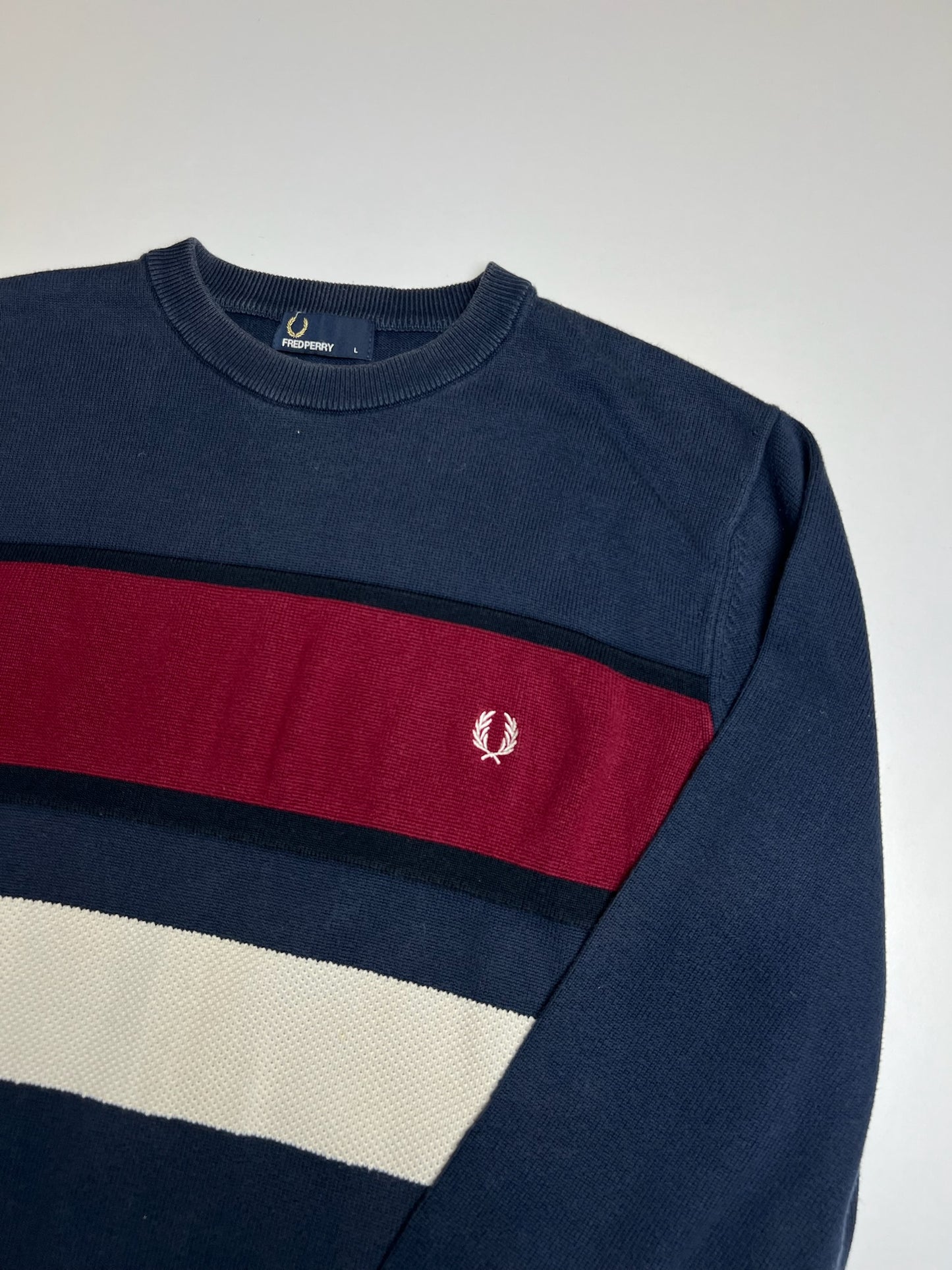 Fred Perry sweater (L)