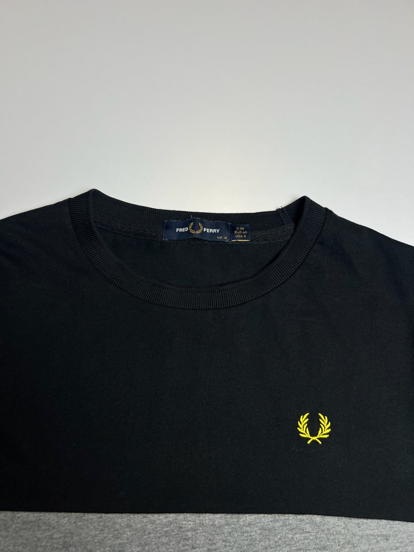 Fred Perry Pullover (M)