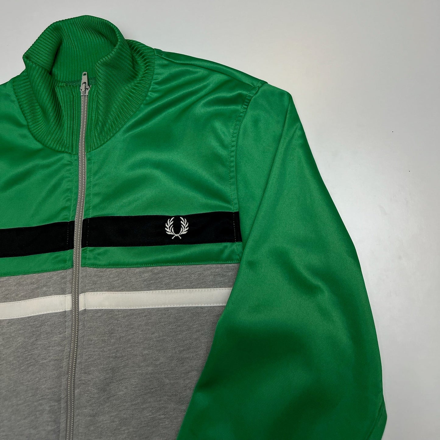 Fred Perry Jacke (S)