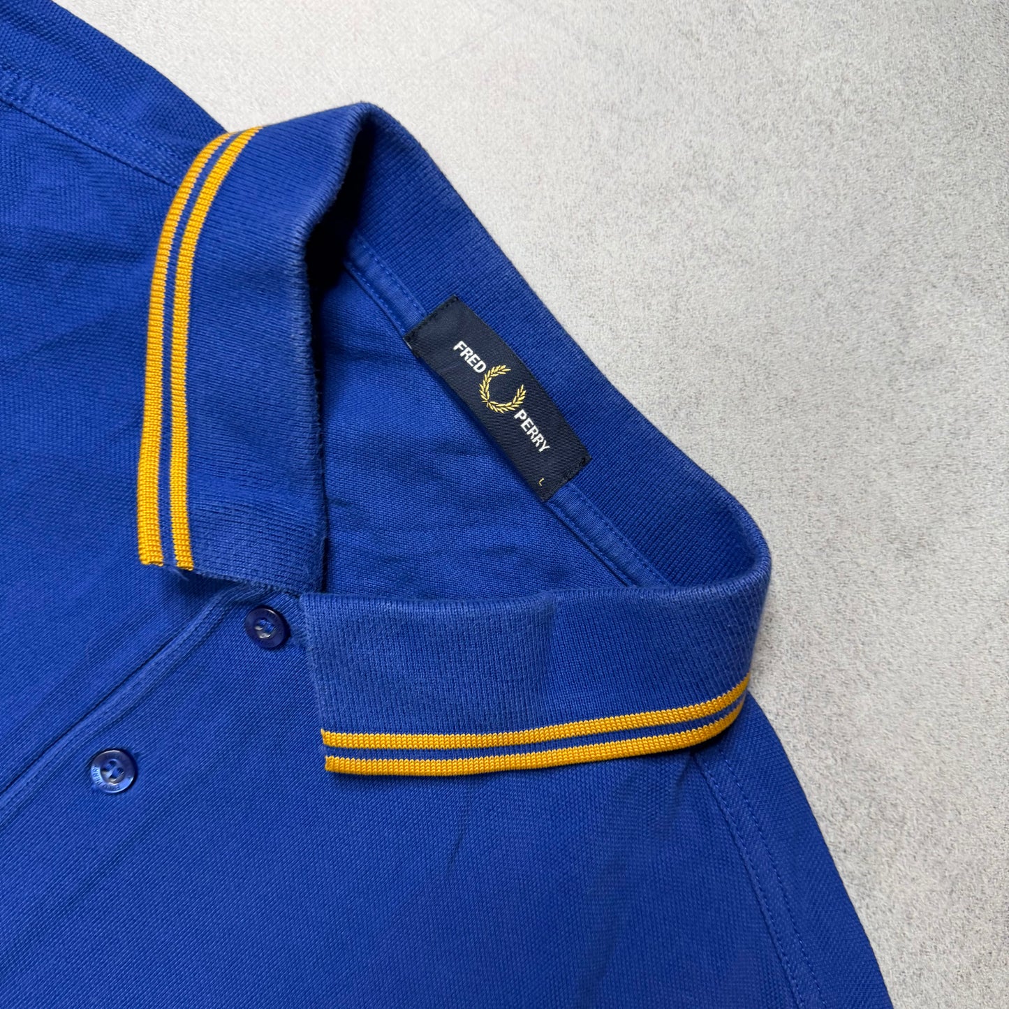 Fred Perry Poloshirt (L)