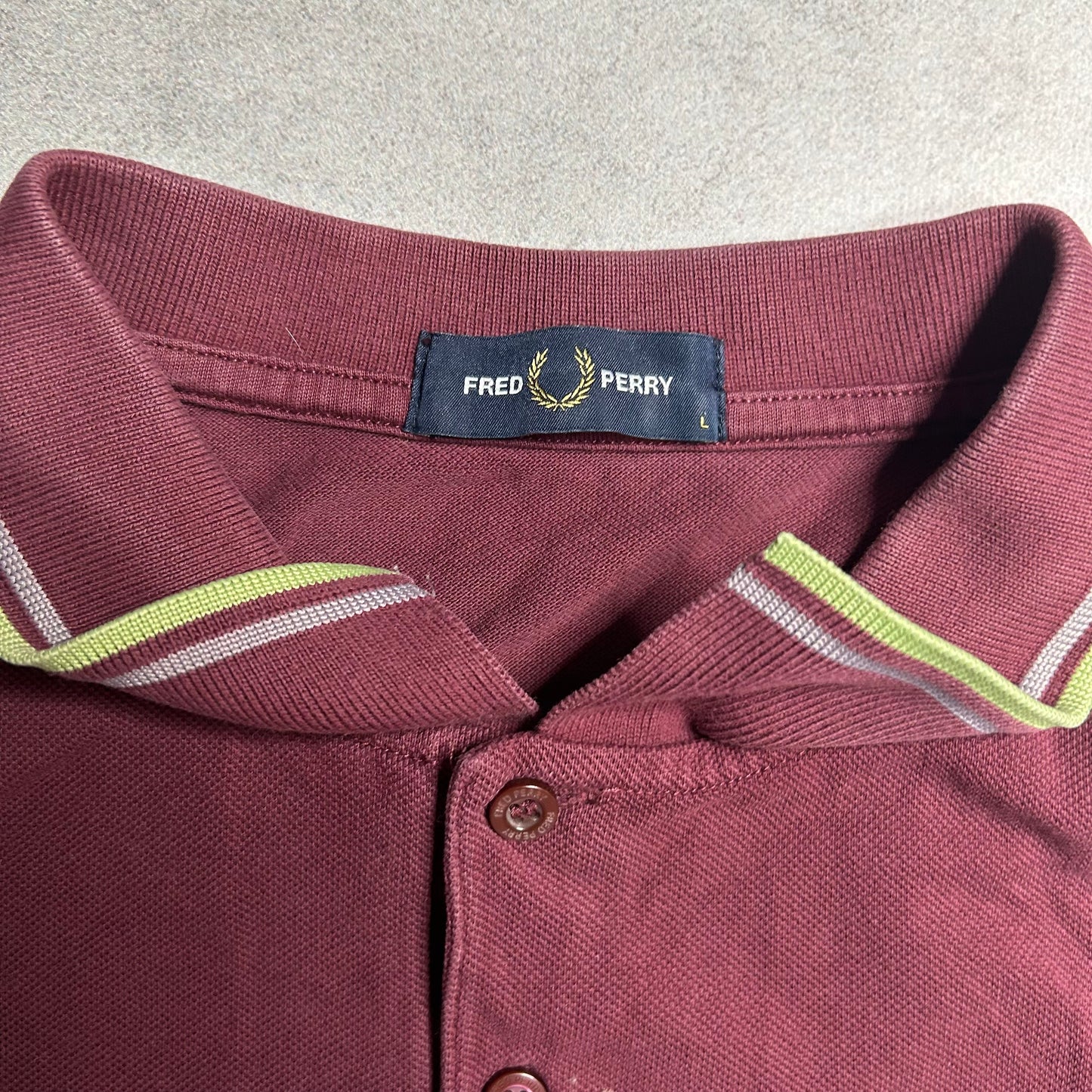 Fred Perry Poloshirt (L)