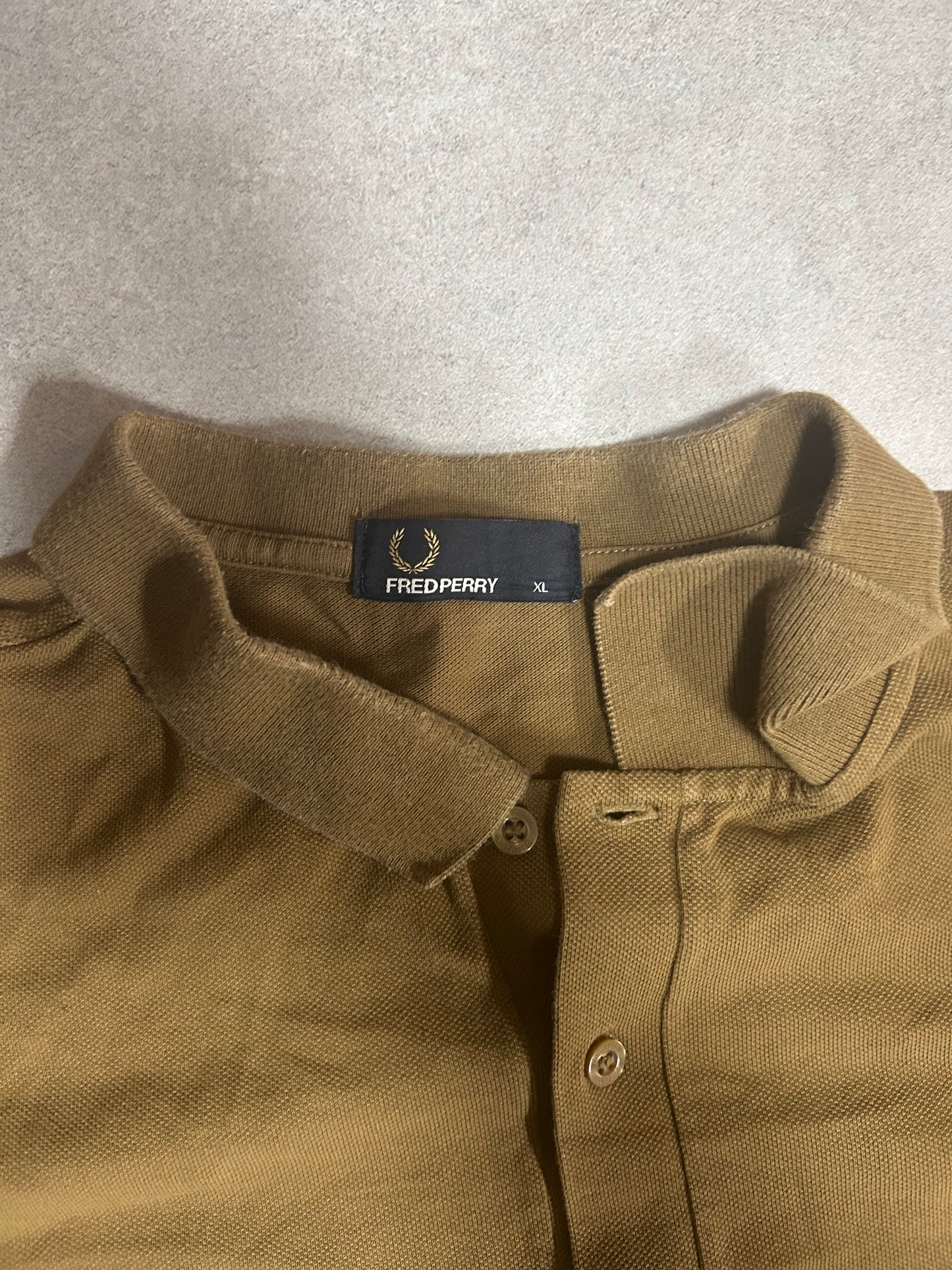 Fred Perry Poloshirt (XL)