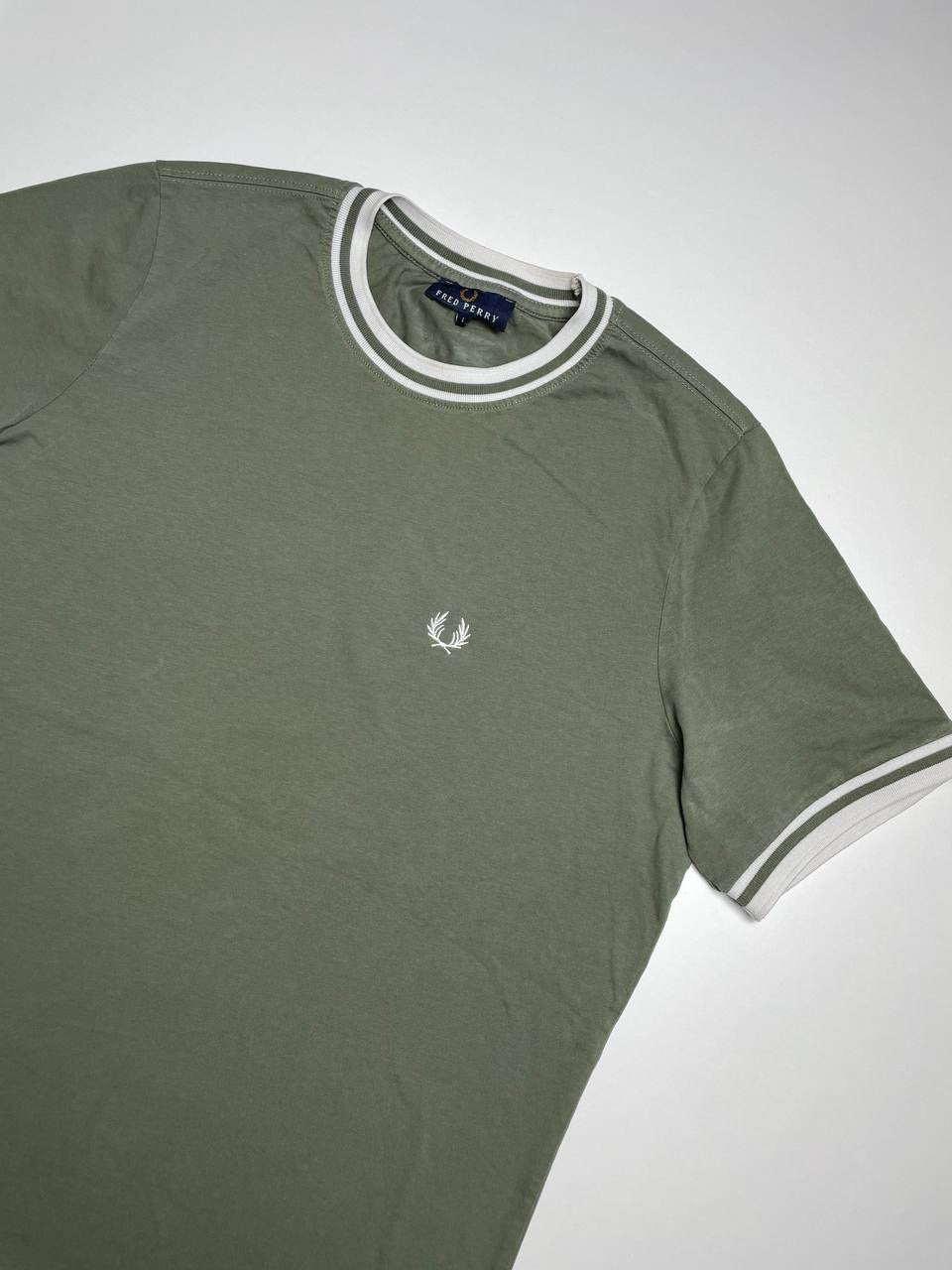 Fred Perry Shirt (L)