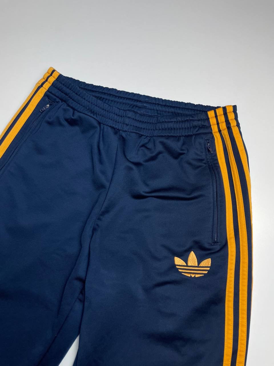 Adidas Firebird Trackpants (S)